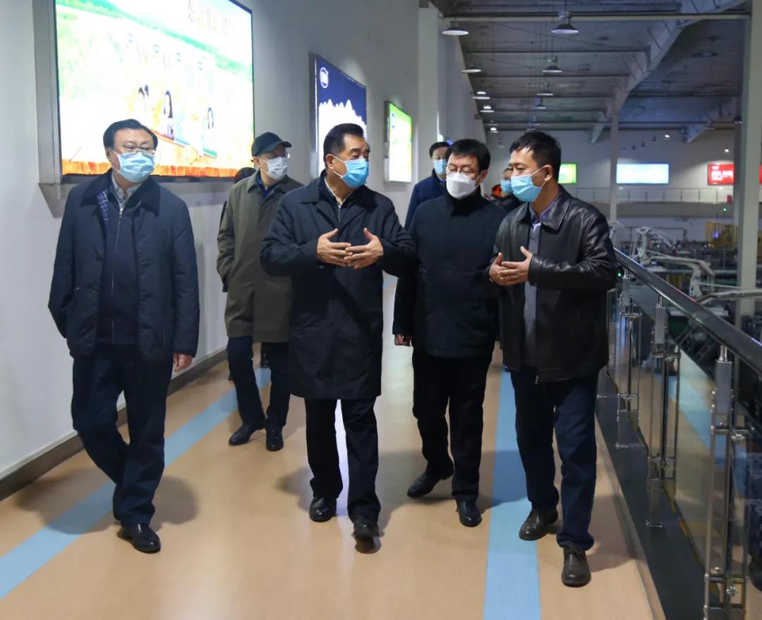 聂云凌在完达山乳业股份有限公司调研指导复工复产工作